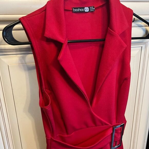 BOOHOO BELTED RED MINI  DRESS SZ 4 - Picture 7 of 9